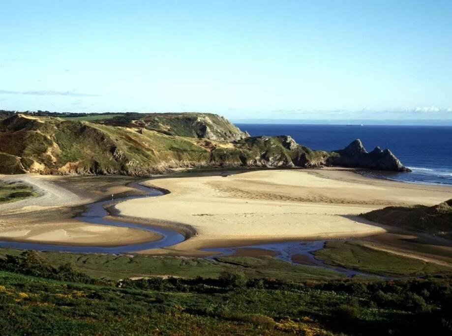 No25-Luxe Living Guest House- 2 Bed-Wifi-Free Parking-City- Beach Swansea Exterior foto